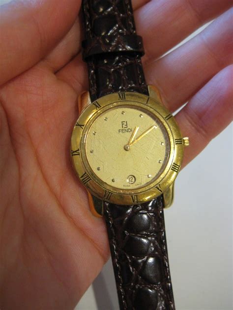 fendi 550 quartz swiss made gold tone watch|Vintage Unisex Fendi 550 Swiss Made 18k Gold Plated Watch .